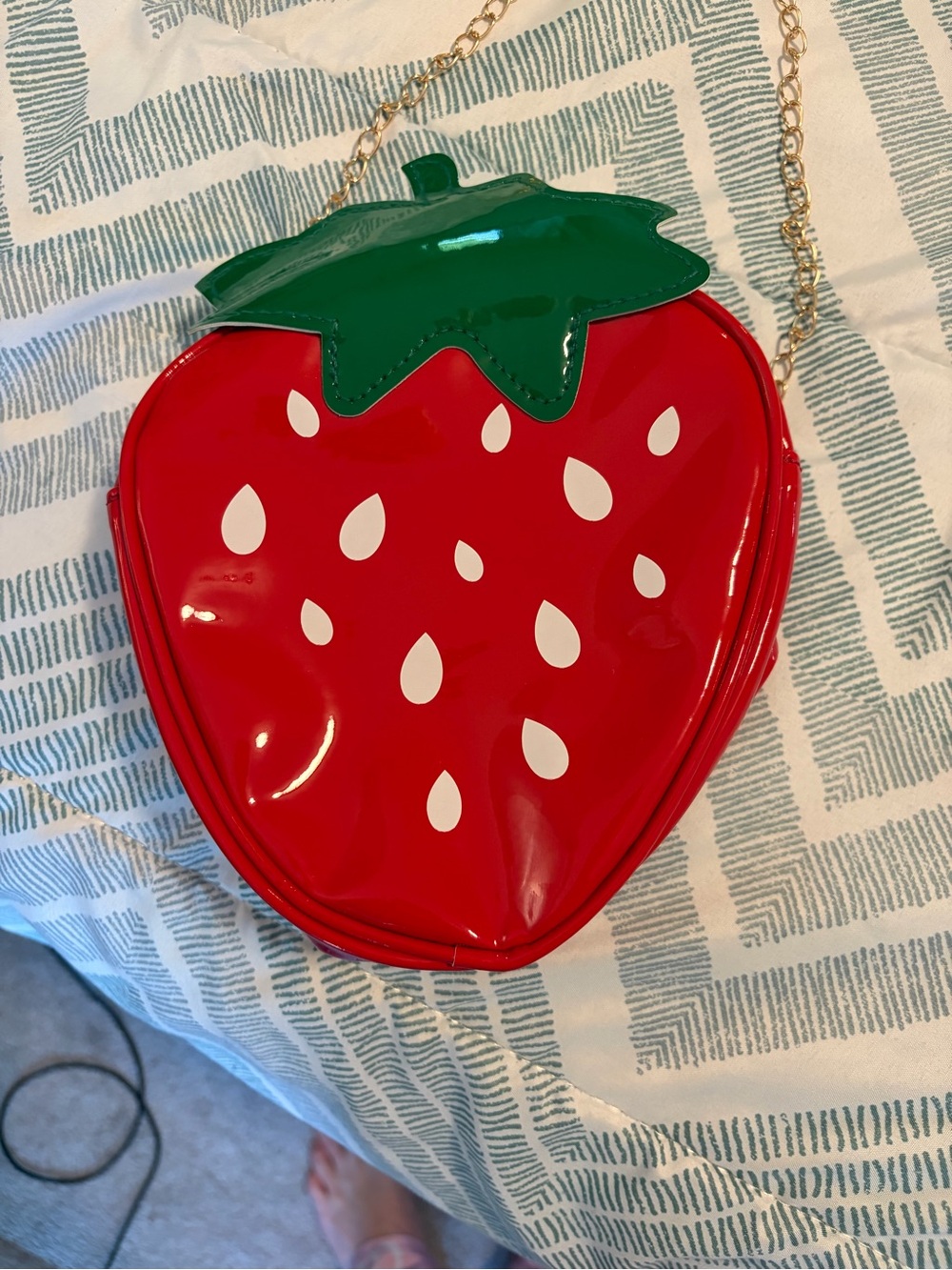 Red Strawberry-Shaped Crossbody Bag with Green Leaf Accent